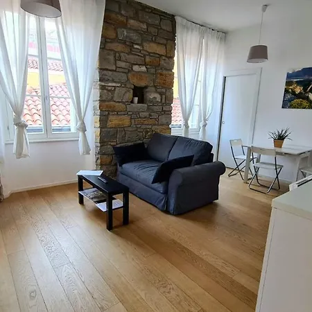 Ritter's & טריאסטה