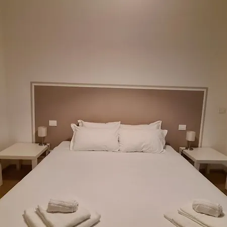 Homey I Ritter's & ترييستي