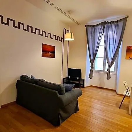 Homey I Ritter's &