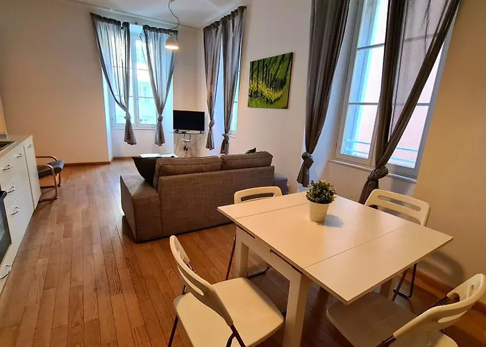 Апартаменты Ritter's & *