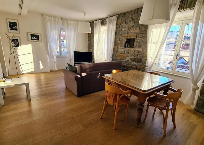 Ritter's & Триест