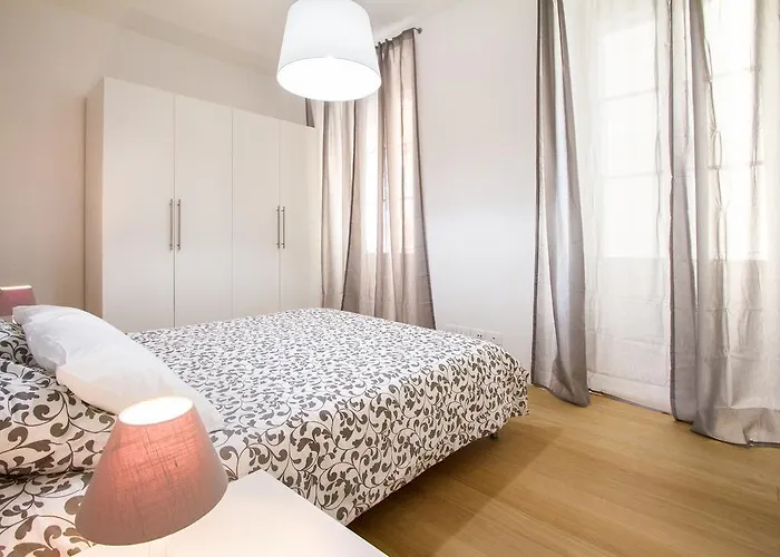 Ritter's & Apartment *